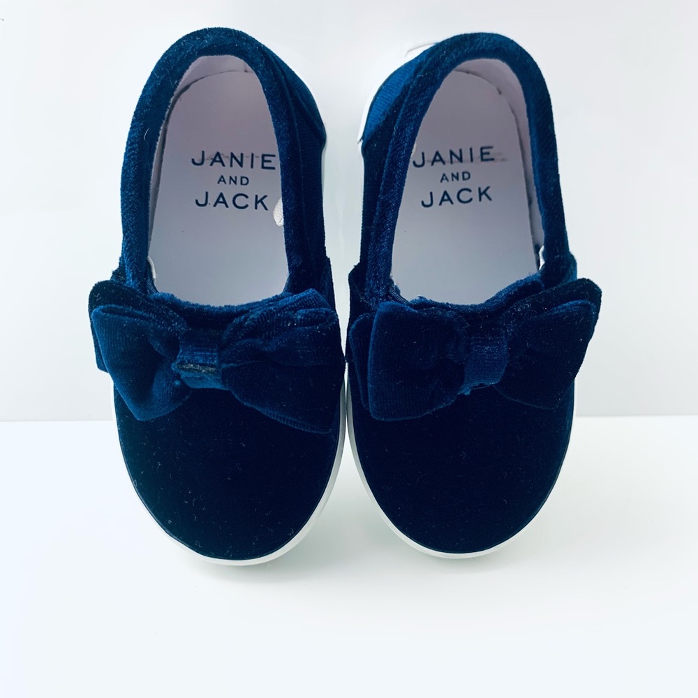 Janie and Jack Navy Blue Velour Slip-Ons size 5